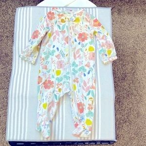 🔴6/$26🔴 Carter’s Infant Zip Up Sleeper (3mo)​